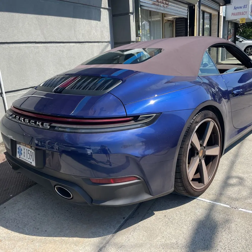 2025 Porsche 911 Carrera