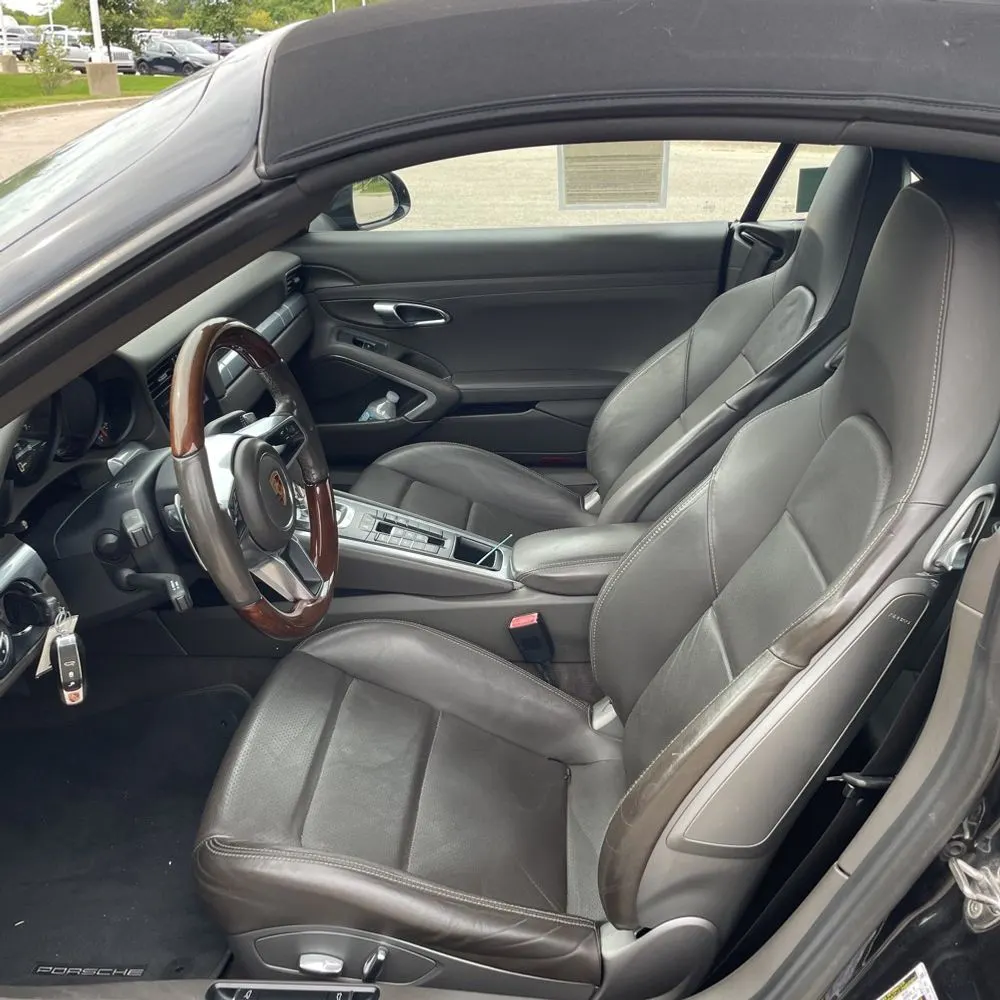 2017 Porsche 911 Carrera