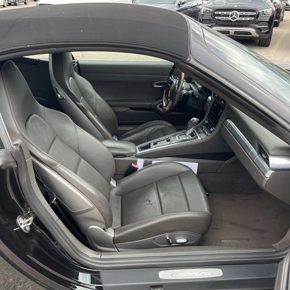 2017 Porsche 911 Carrera
