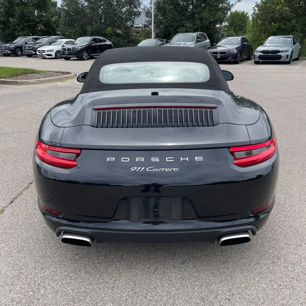 2017 Porsche 911 Carrera
