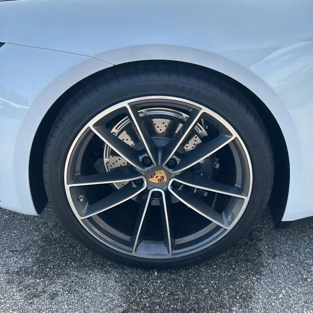 2023 Porsche 911 Carrera