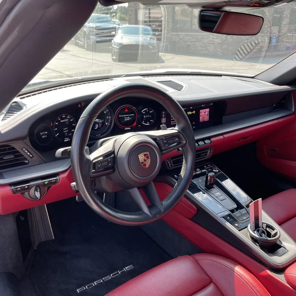 2020 Porsche 911 Carrera S