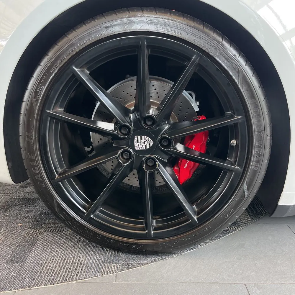 2020 Porsche 911 Carrera 4S