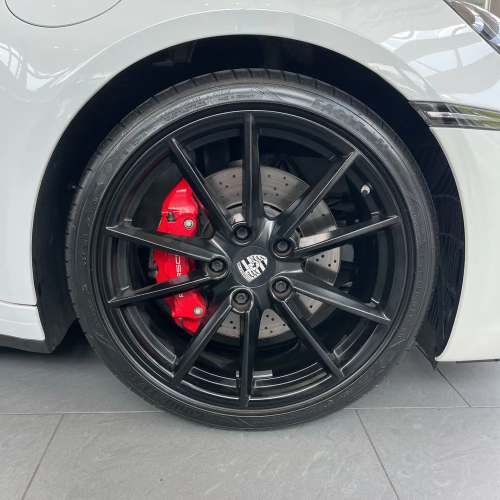 2020 Porsche 911 Carrera 4S