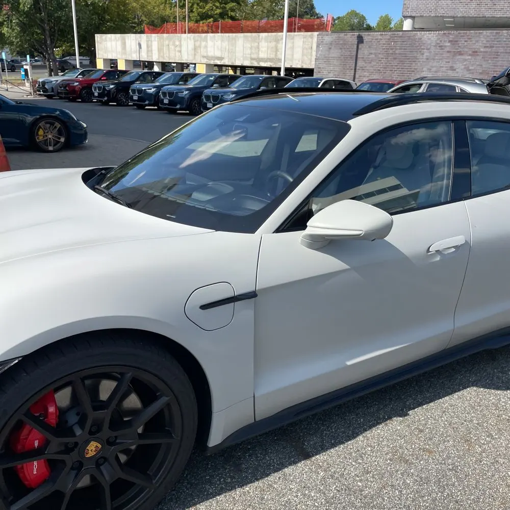 2024 Porsche Taycan GTS Sport Turismo