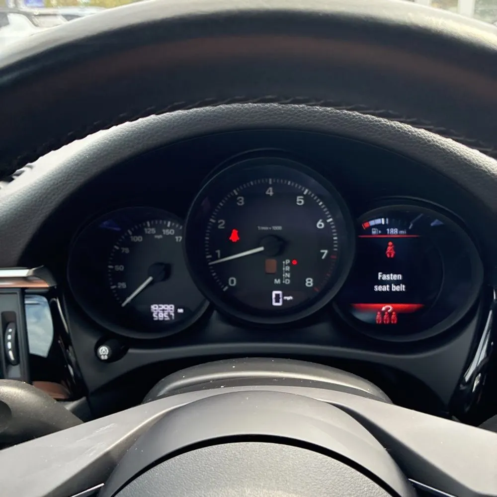 2023 Porsche Macan T