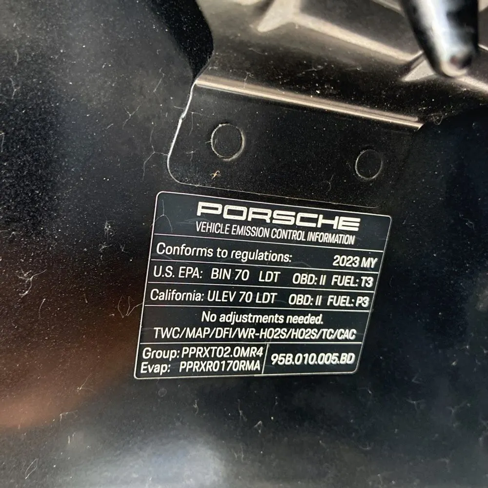 2023 Porsche Macan T