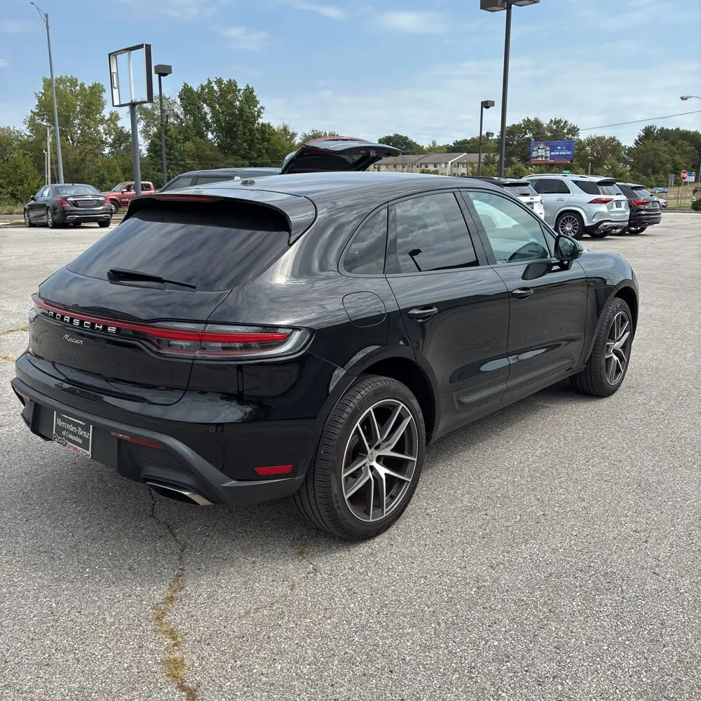 2023 Porsche Macan T