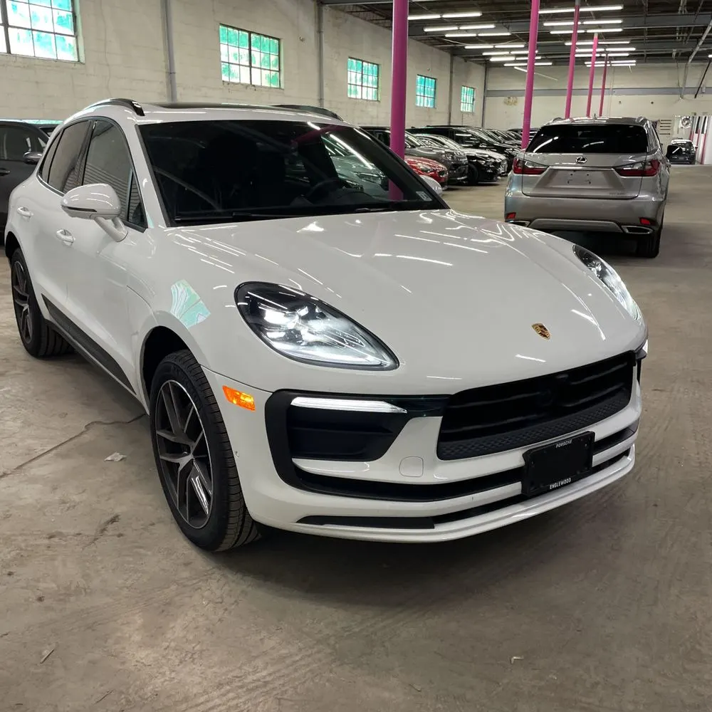 2024 Porsche Macan Base