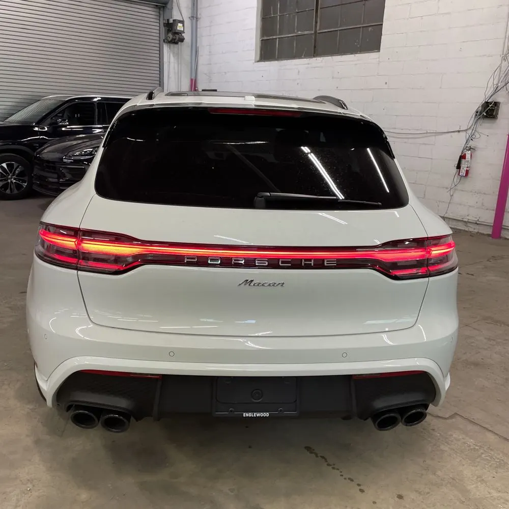 2024 Porsche Macan Base