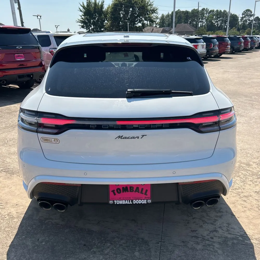 2024 Porsche Macan Base