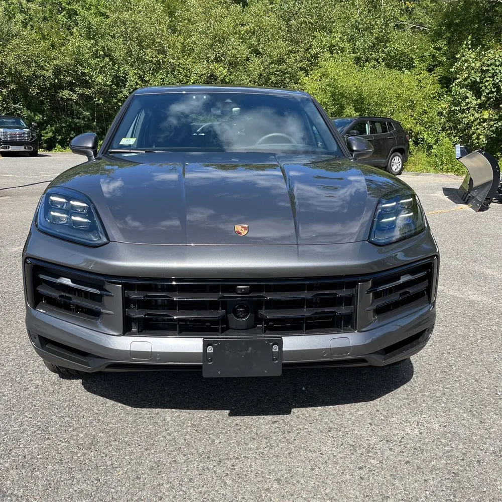 2025 Porsche Cayenne S 4D SUV