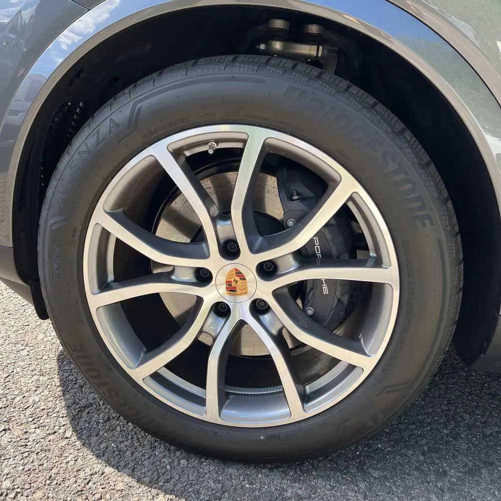 2025 Porsche Cayenne S 4D SUV