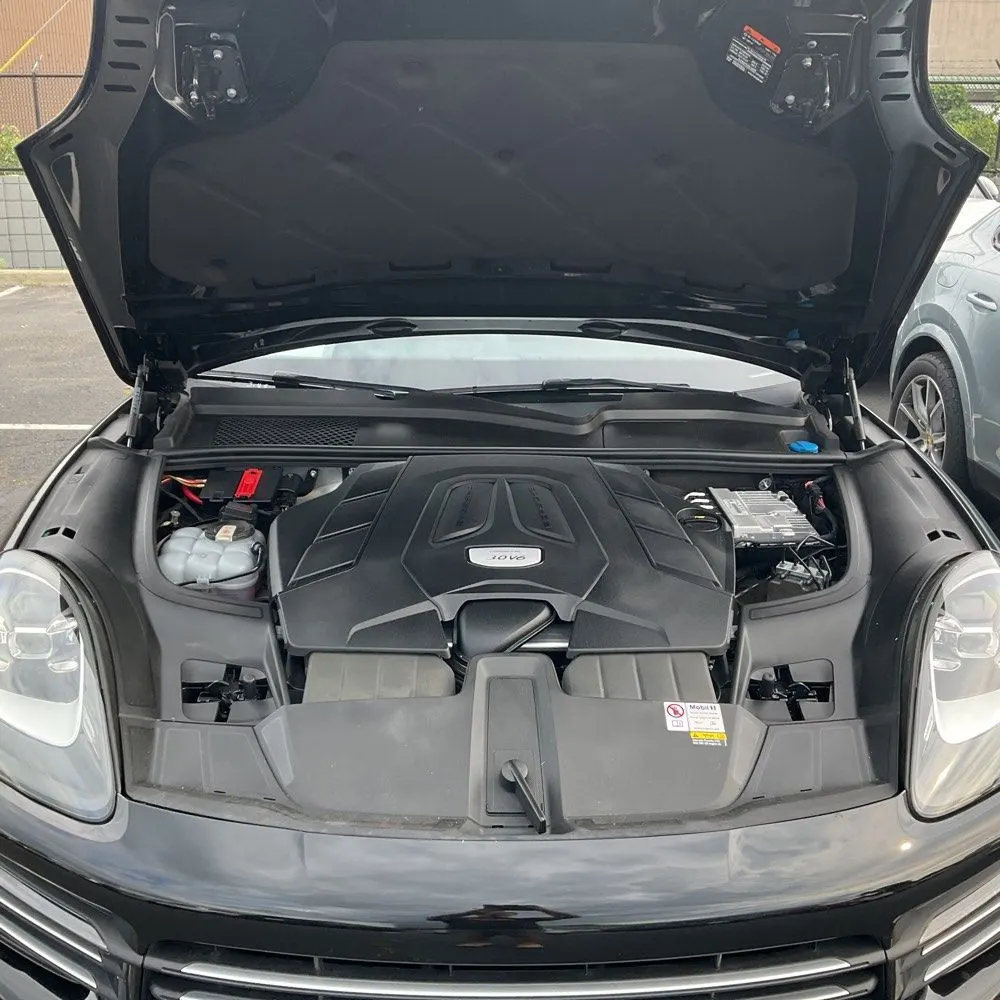 2023 Porsche Cayenne Base