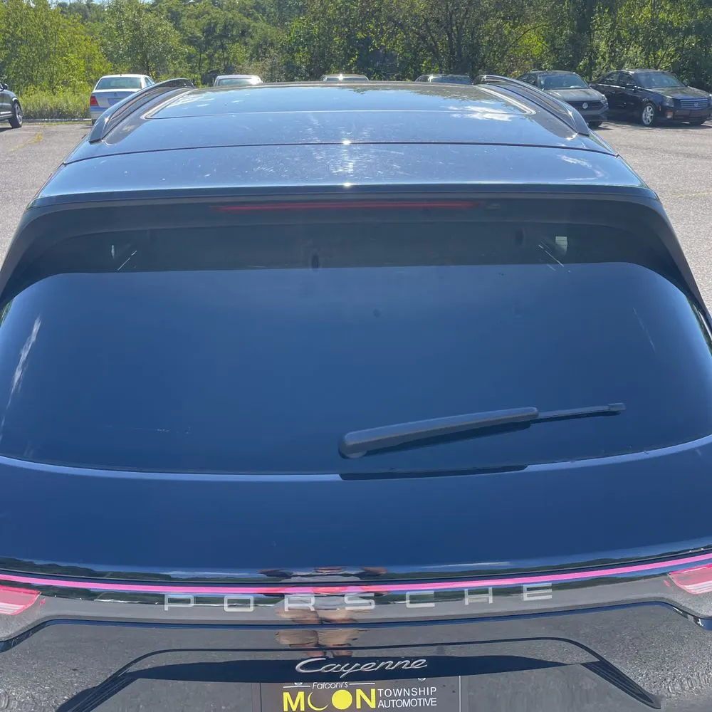 2022 Porsche Cayenne Platinum Edition