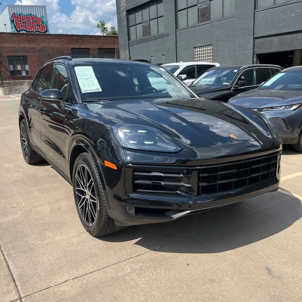 2024 Porsche Cayenne Base