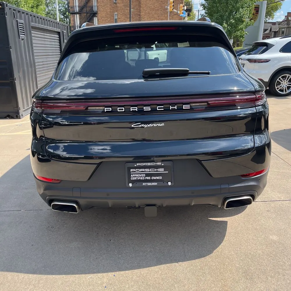 2024 Porsche Cayenne Base