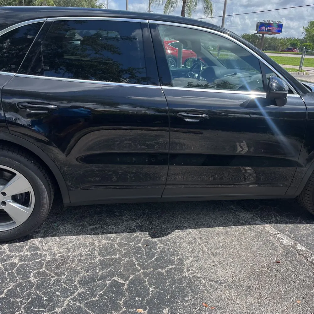 2022 Porsche Cayenne Base