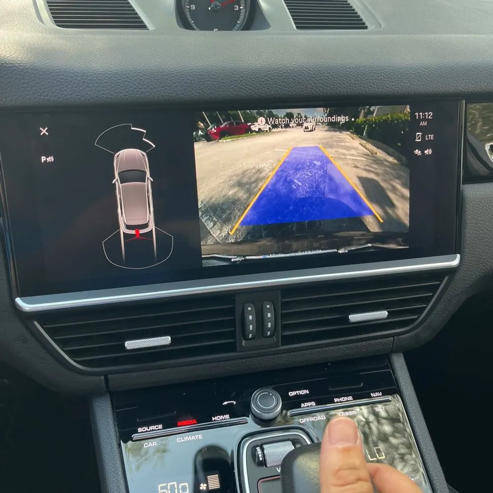 2022 Porsche Cayenne Base