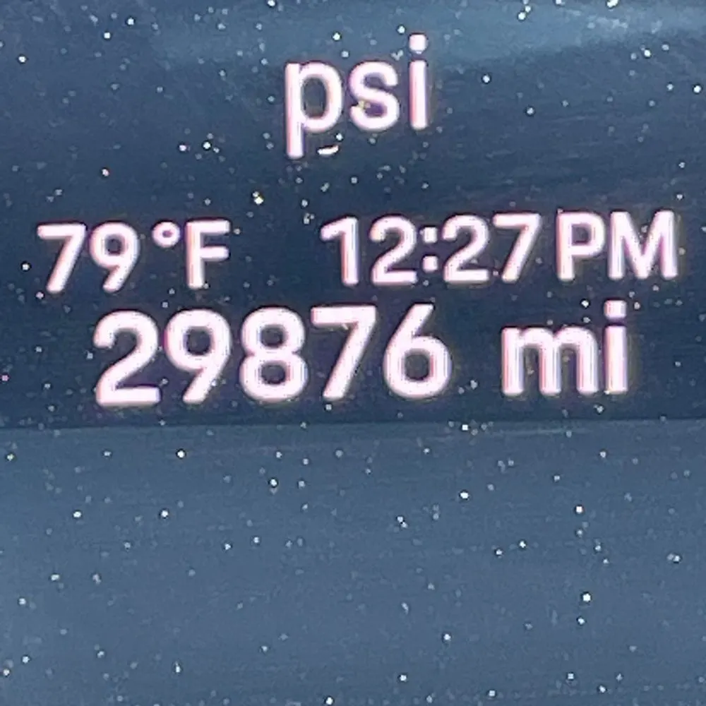 2024 Porsche Cayenne Base