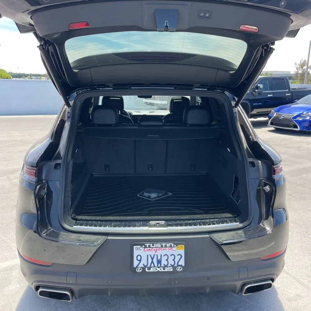 2024 Porsche Cayenne Base