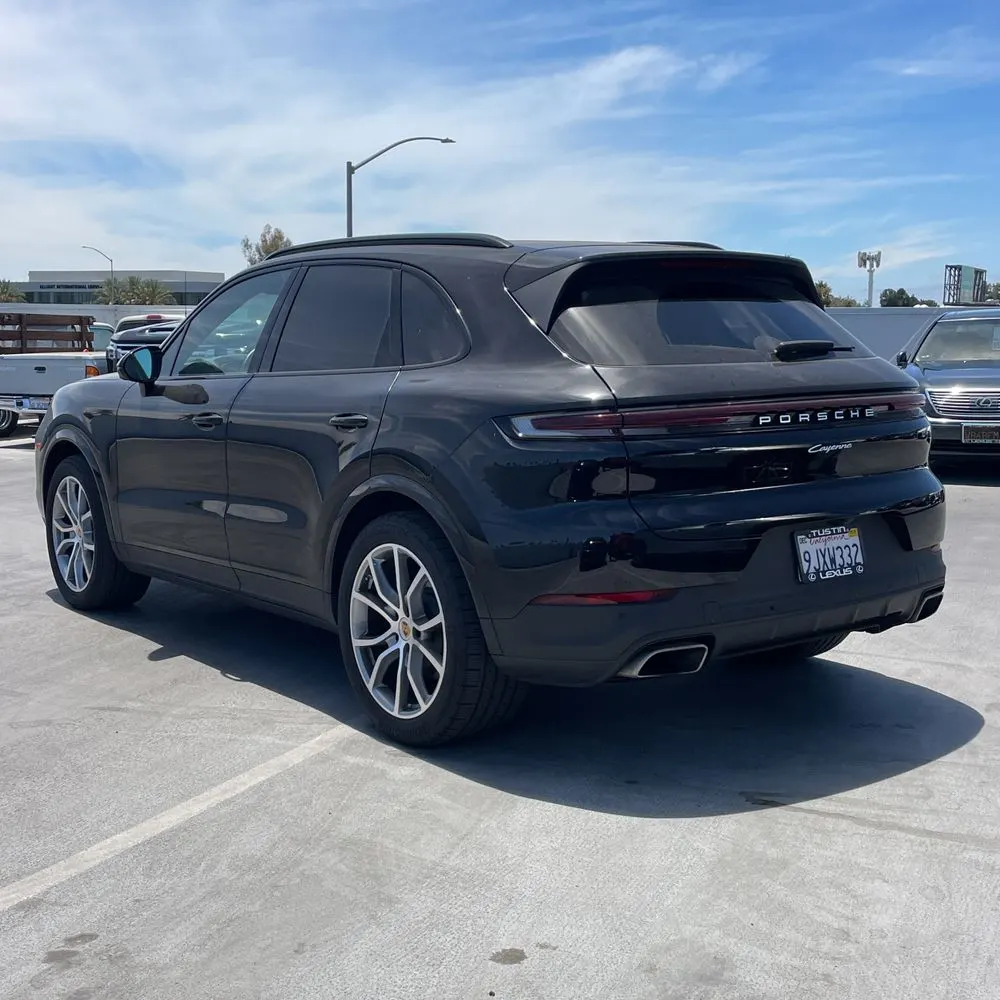 2024 Porsche Cayenne Base