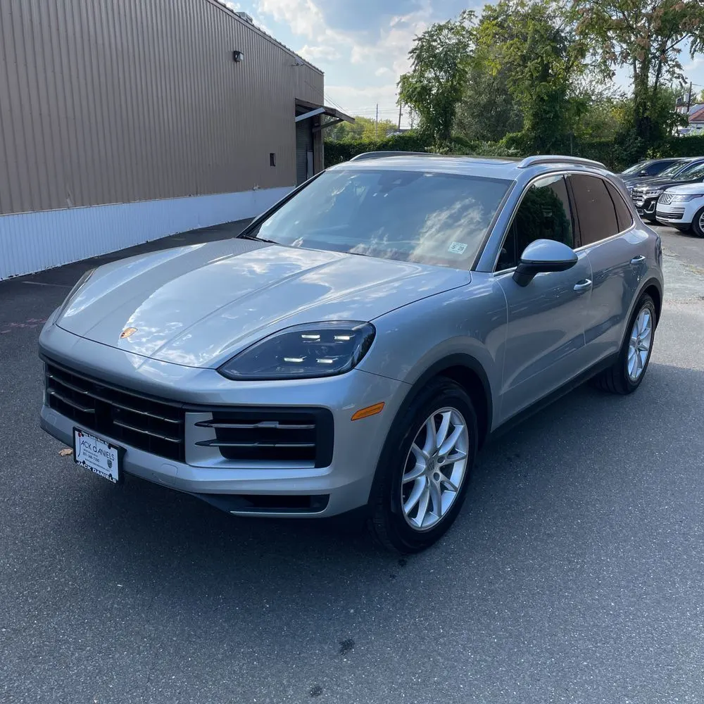 2024 Porsche Cayenne Base