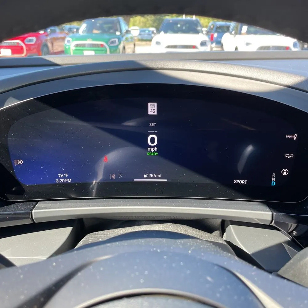 2025 Porsche Macan EV 4