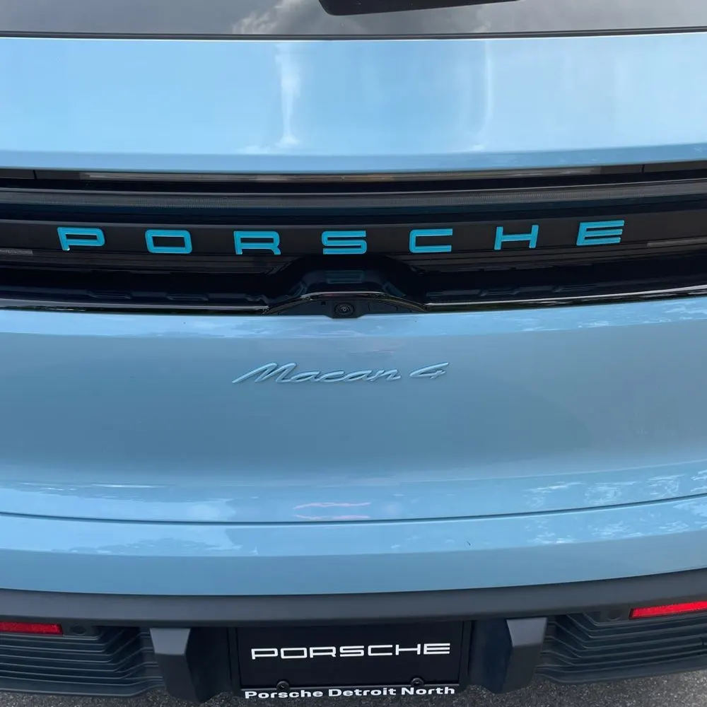 2024 Porsche Macan EV 4