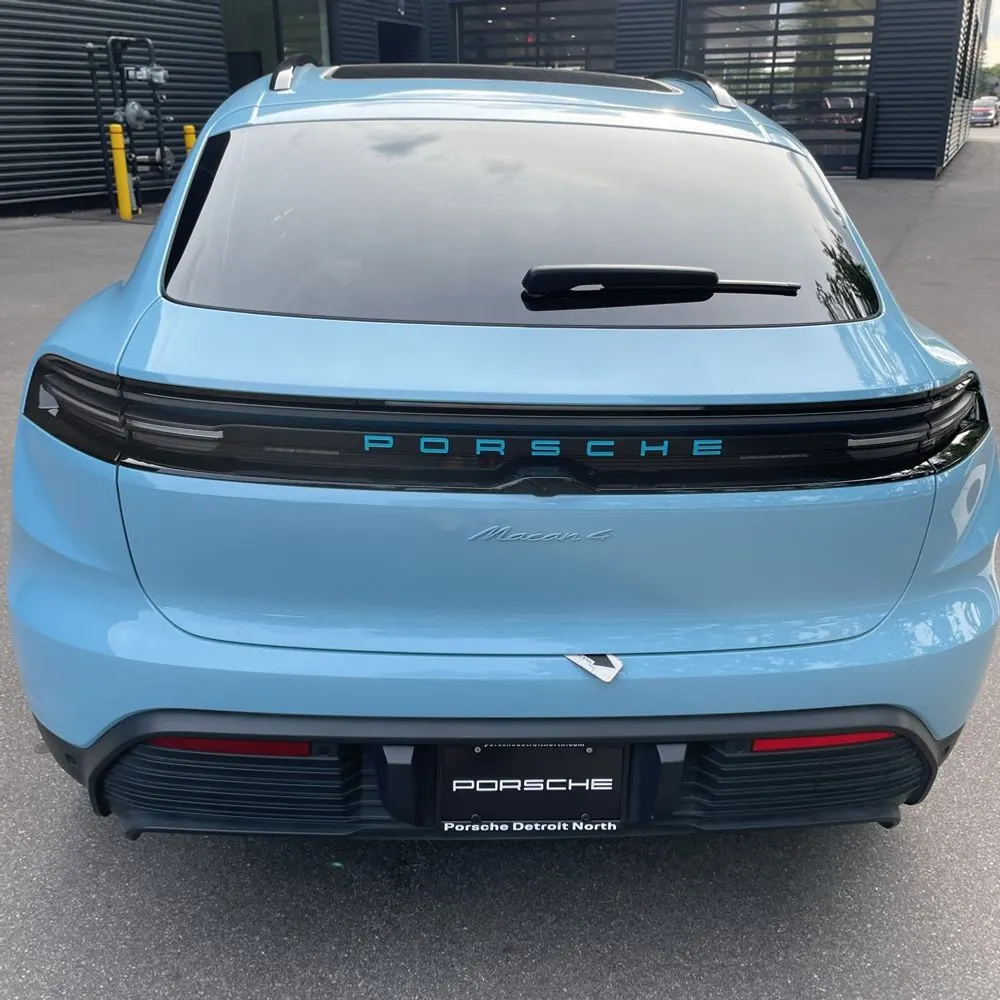 2024 Porsche Macan EV 4