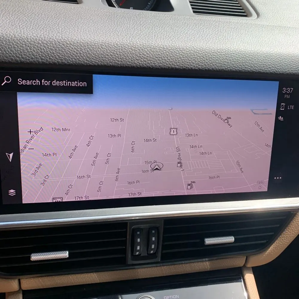 2022 Porsche Cayenne S Platinum Edition