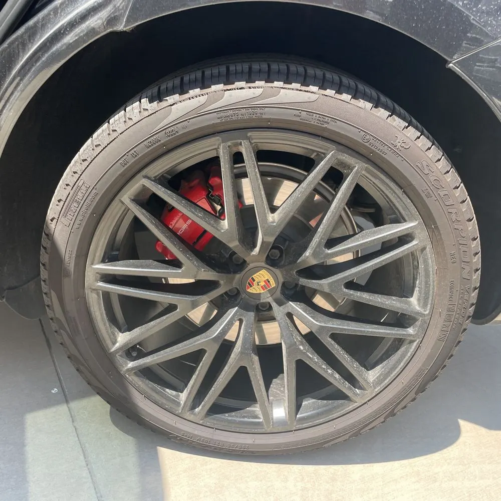 2023 Porsche Macan GTS