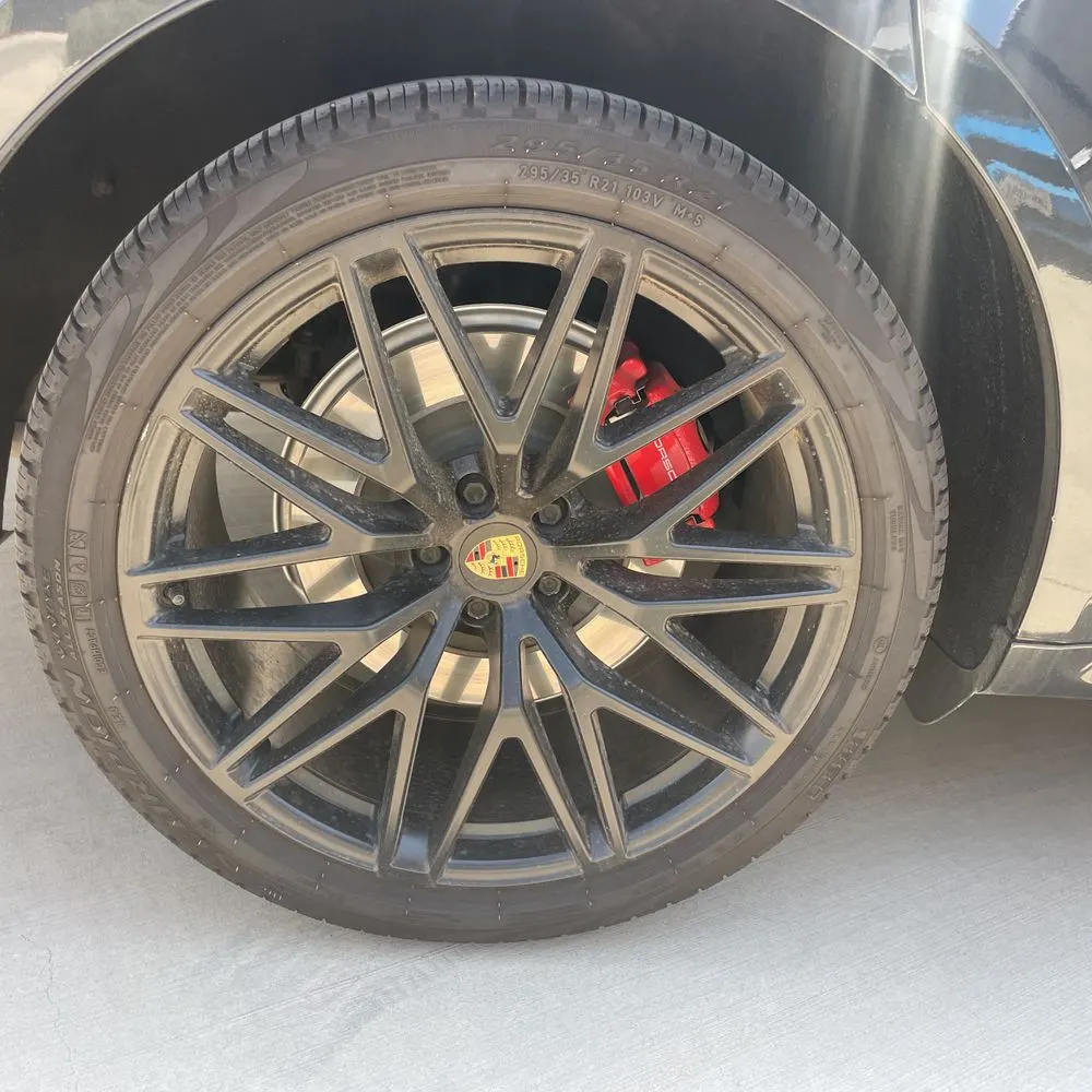 2023 Porsche Macan GTS