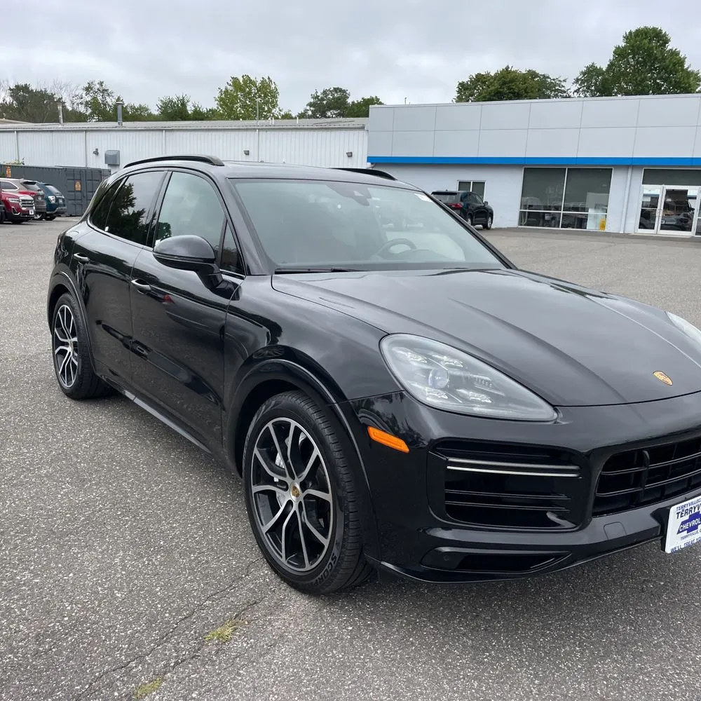 2021 Porsche Cayenne Turbo