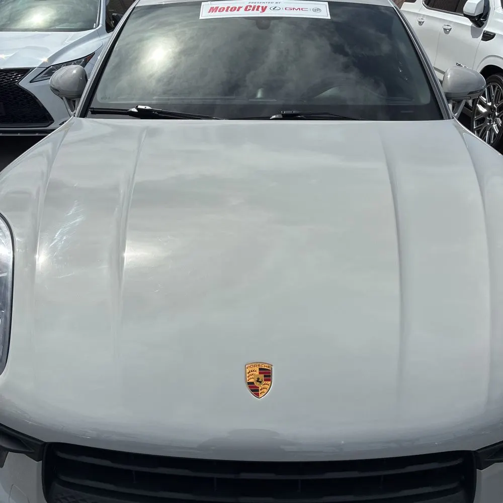 2022 Porsche Macan S