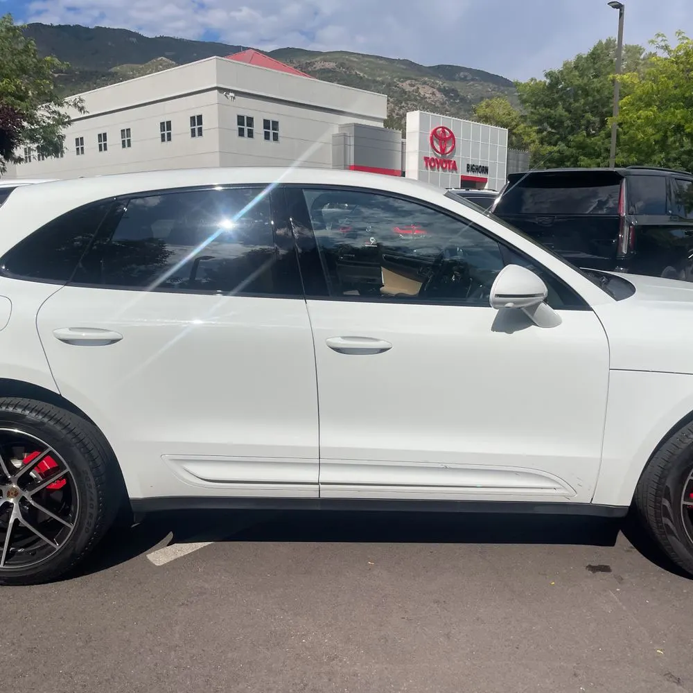 2023 Porsche Macan S
