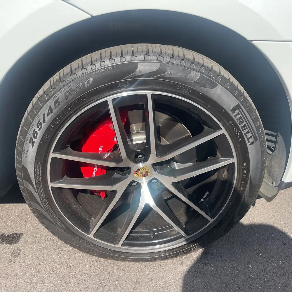 2023 Porsche Macan S