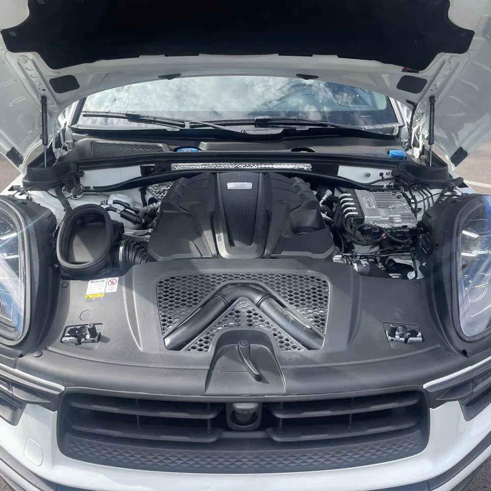 2023 Porsche Macan S