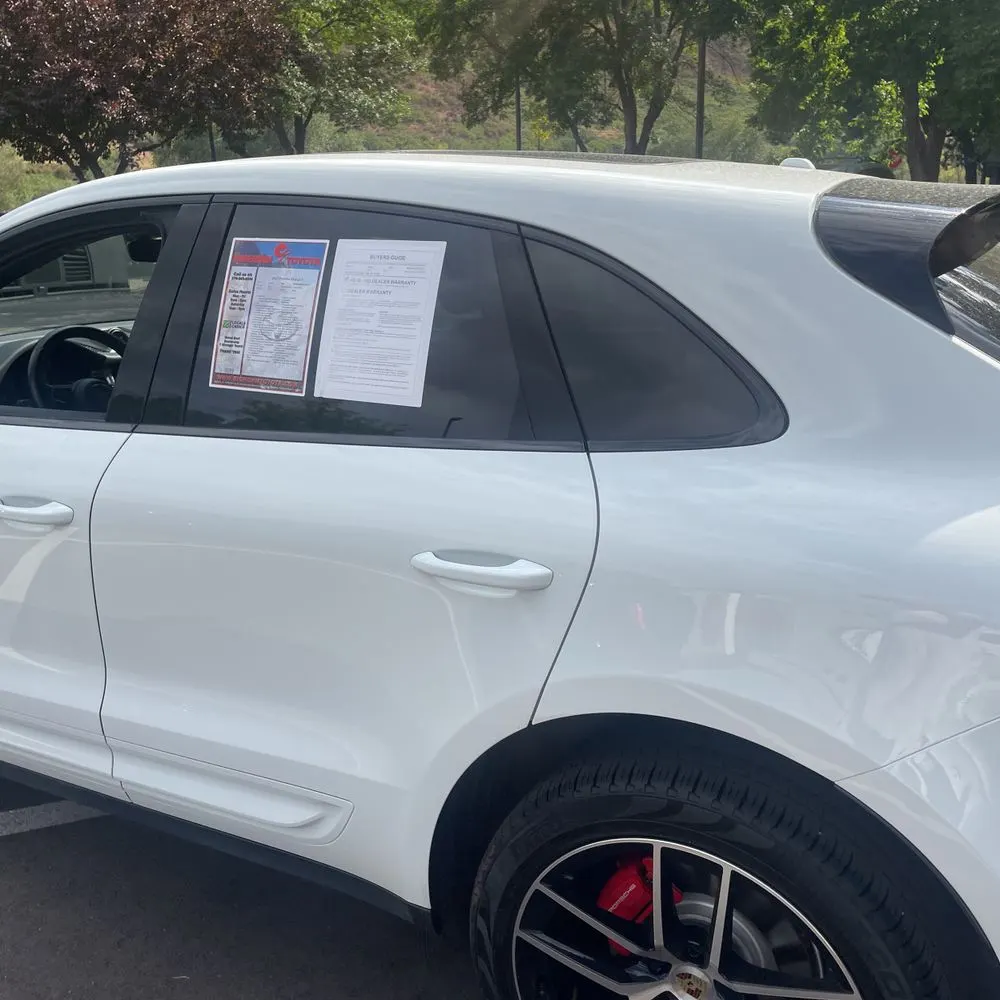 2023 Porsche Macan S