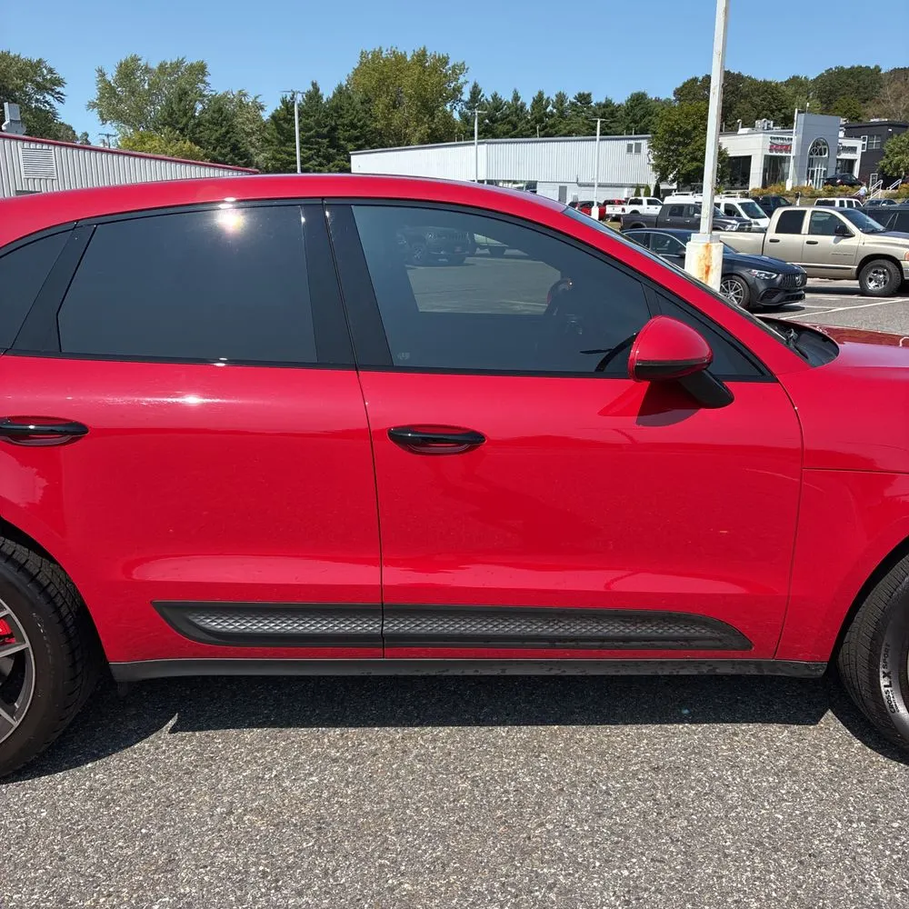 2022 Porsche Macan S