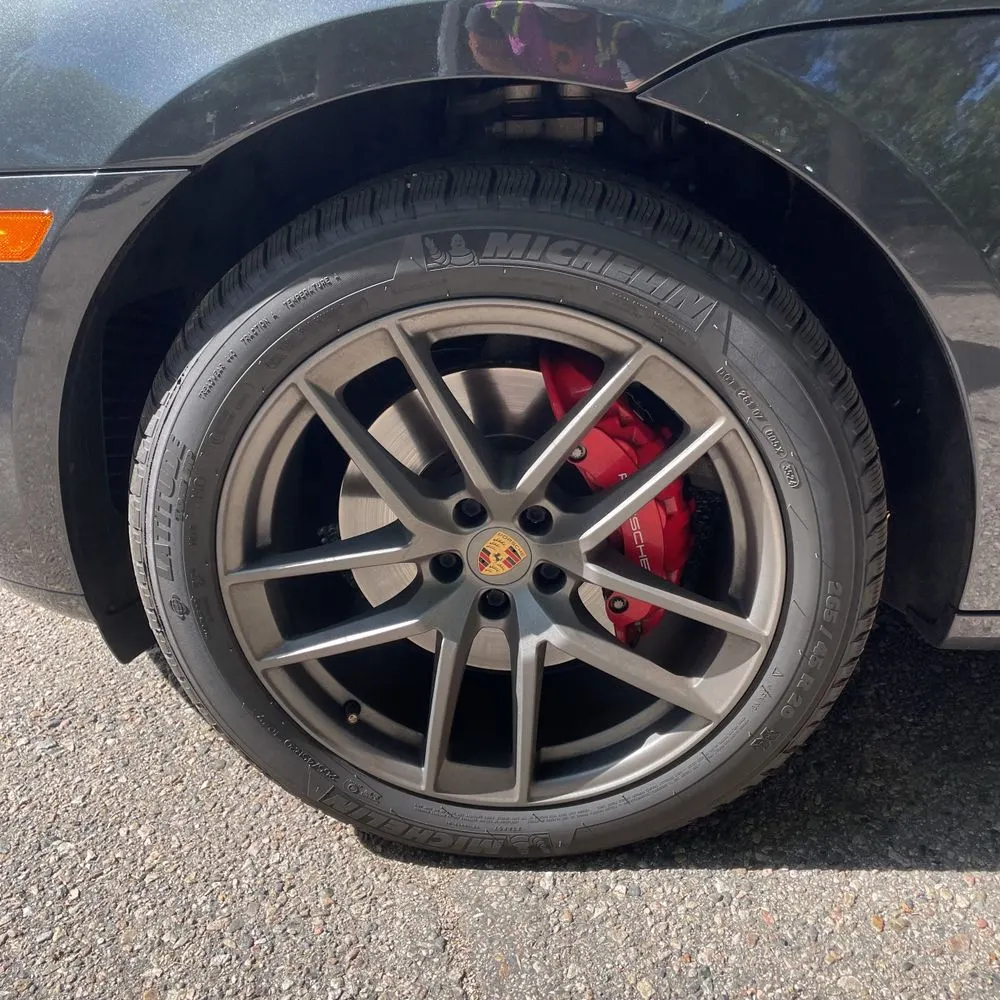 2022 Porsche Macan S