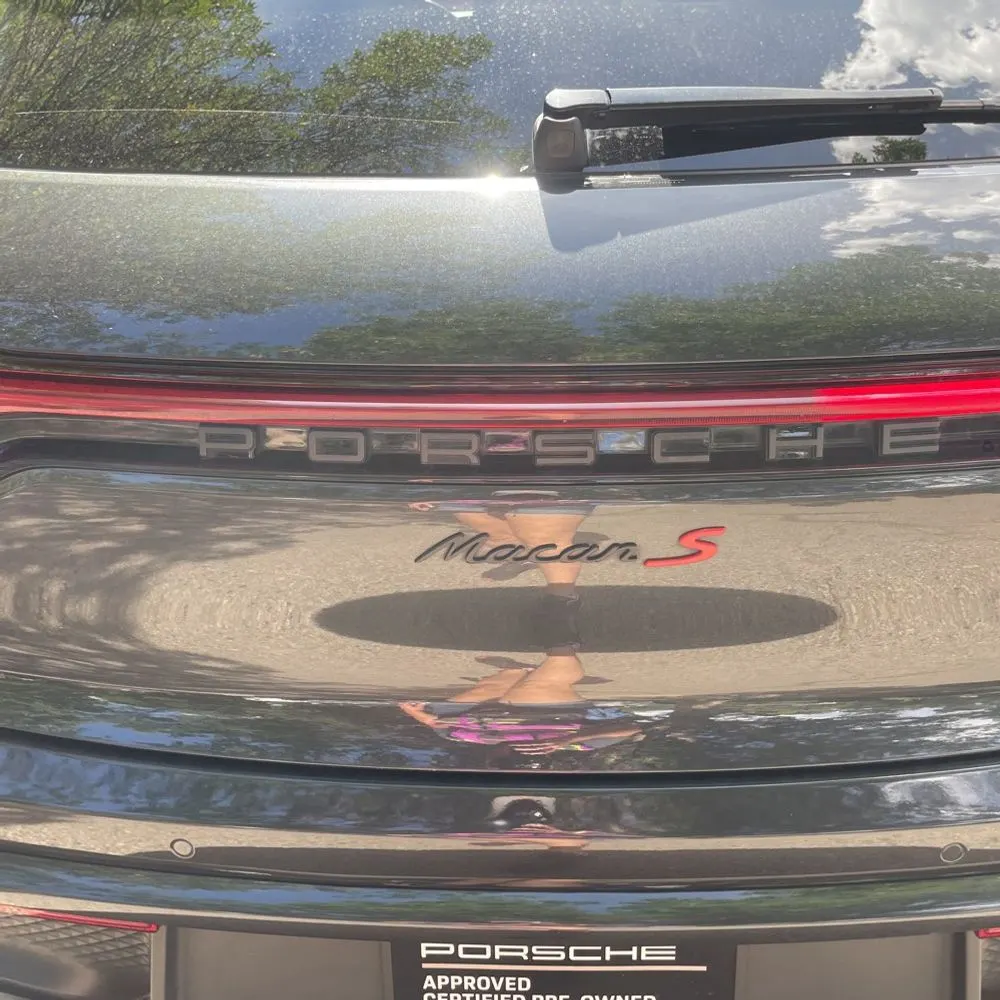 2022 Porsche Macan S