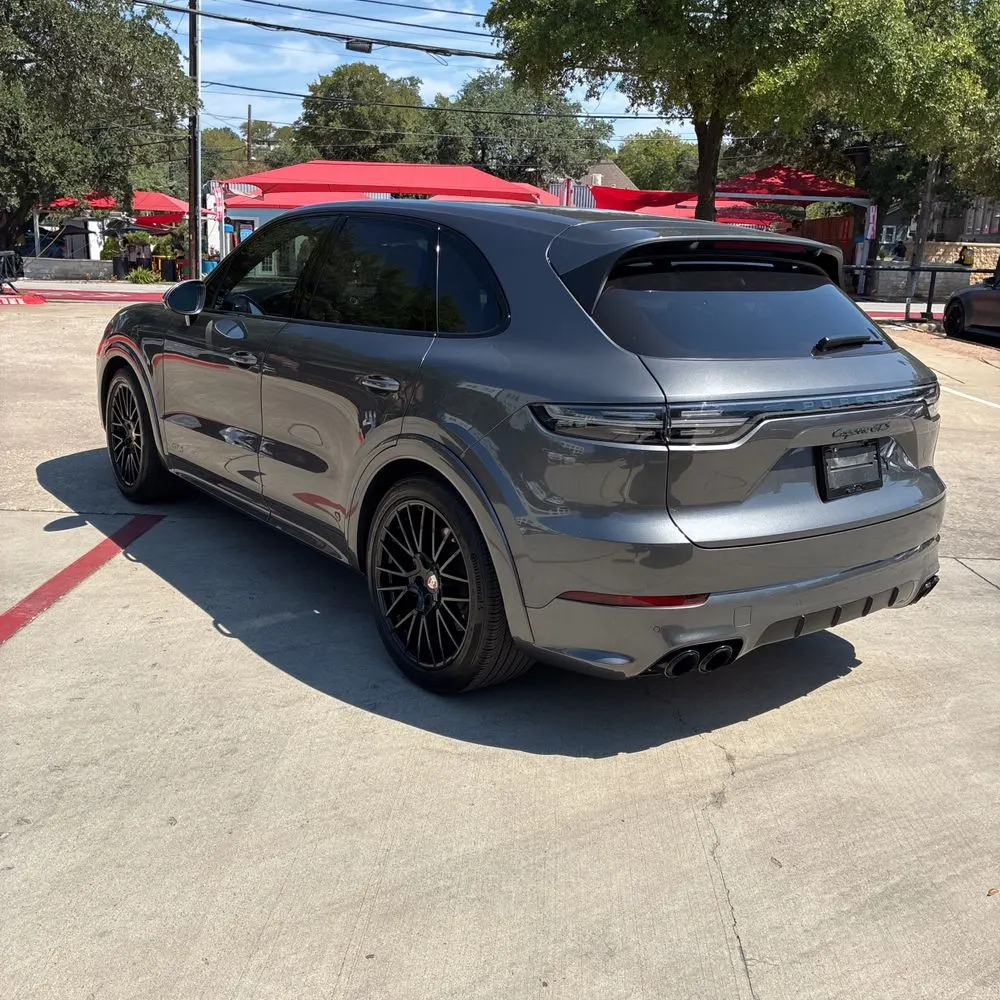 2023 Porsche Cayenne GTS