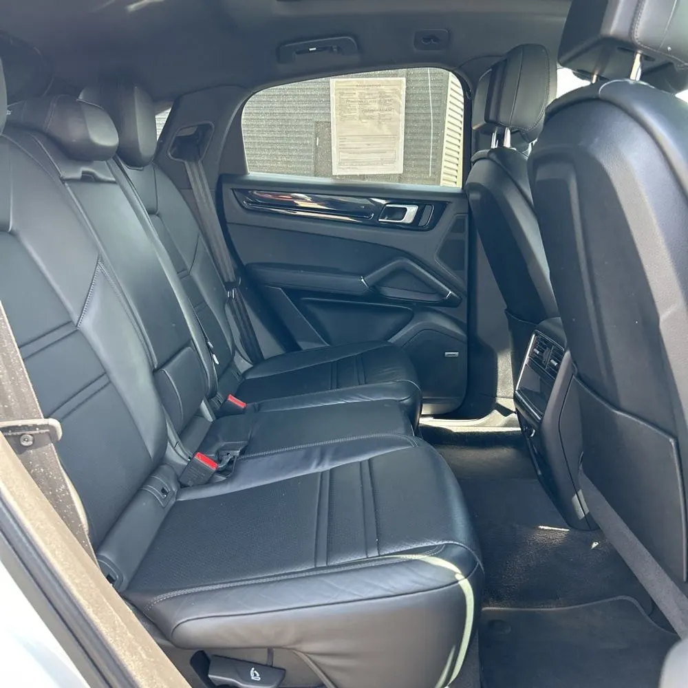 2022 Porsche Cayenne Coupe