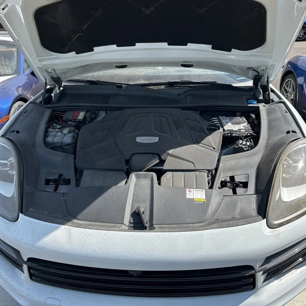 2022 Porsche Cayenne Coupe