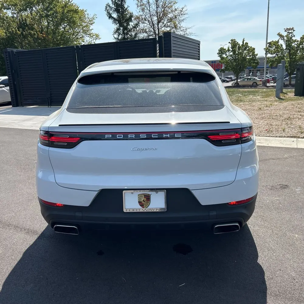 2022 Porsche Cayenne Coupe