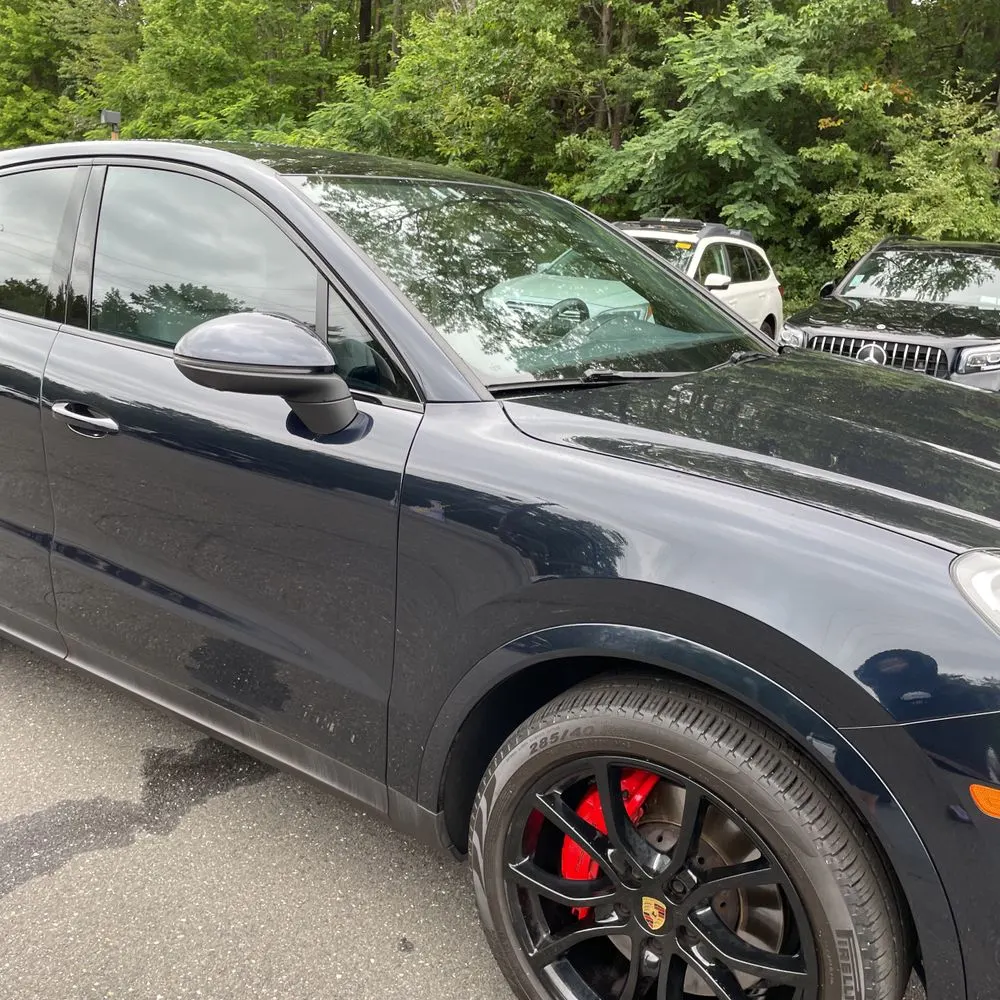 2023 Porsche Cayenne Platinum Edition