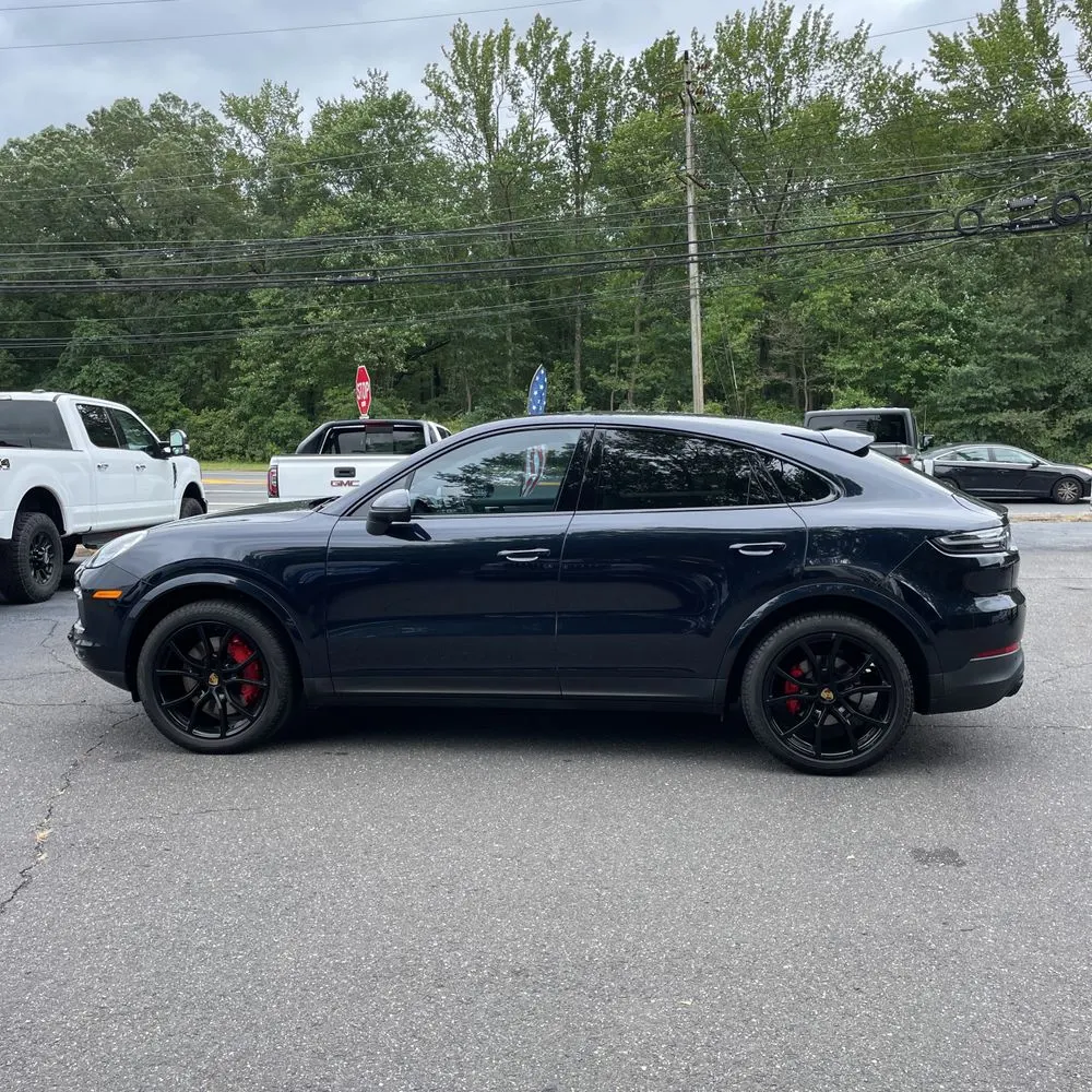 2023 Porsche Cayenne Platinum Edition