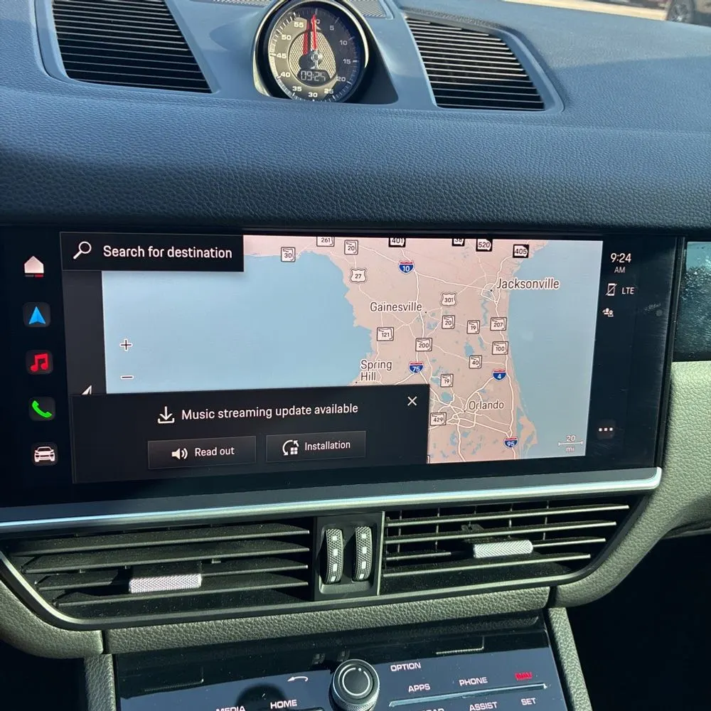 2022 Porsche Cayenne Coupe