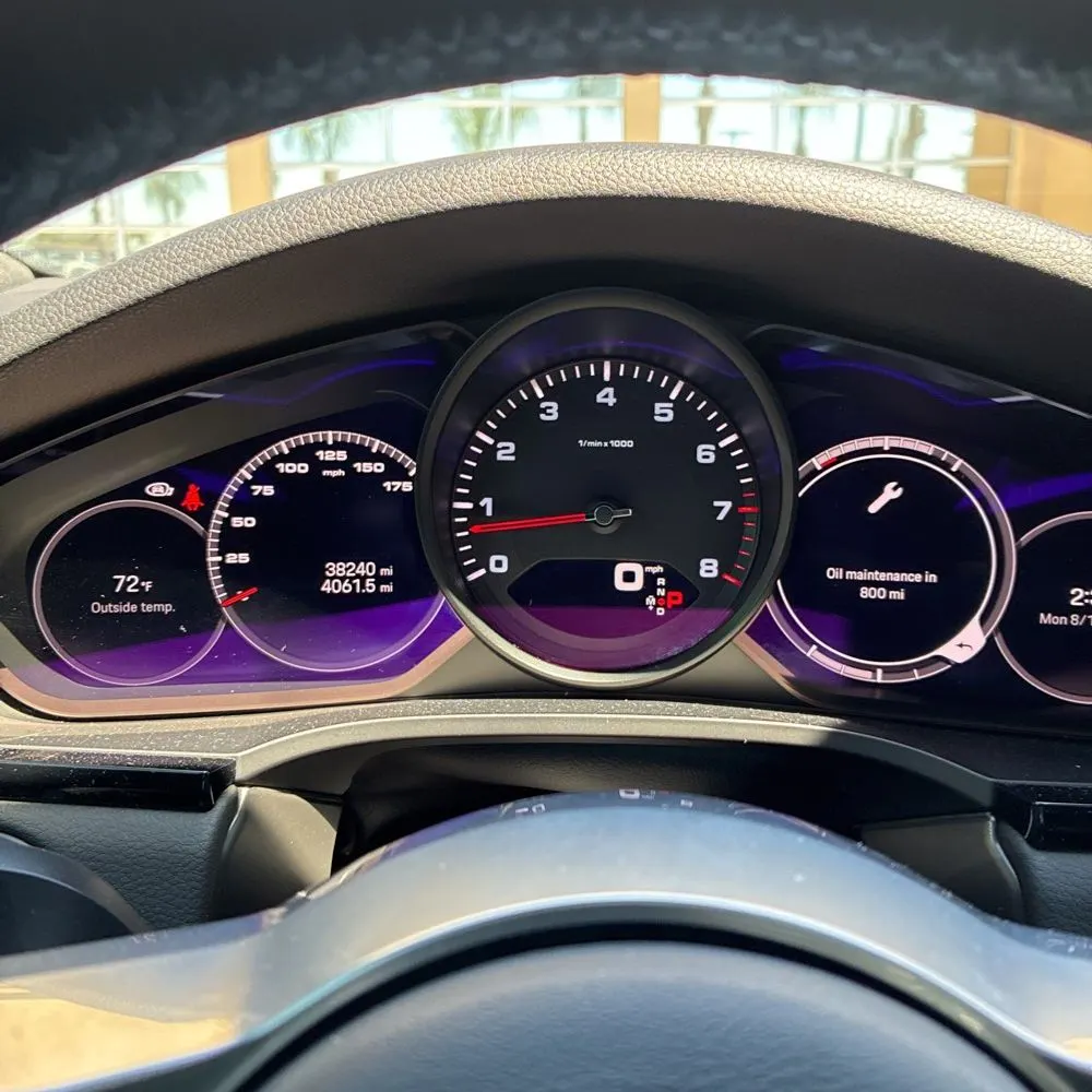 2022 Porsche Cayenne Base